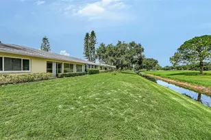 5621 Palm Aire Dr, Sarasota, FL 34243 - Photo 43