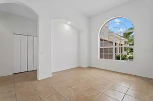 7595 Trillium Blvd, Sarasota, FL 34241 - Photo 9