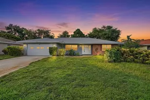 6814 16th Ave Dr W, Bradenton, FL 34209 - Photo 1