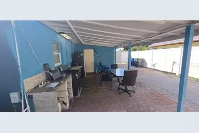 3609 Schwalbe Drive, Sarasota, FL 34235 - Photo 15