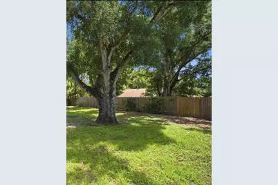 5717 E 11th Street E, Bradenton, FL 34203 - Photo 27