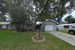 1315 8th St W, Palmetto, FL 34221 - Photo 1