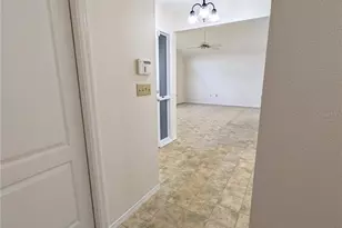 1315 8th St W, Palmetto, FL 34221 - Photo 5