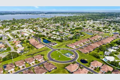 7108 Playa Bella Drive, Bradenton, FL 34209 - Photo 49