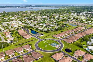 7108 Playa Bella Dr, Bradenton, FL 34209 - Photo 49