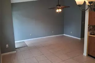 1977 SW 69th Dr, Gainesville, FL 32607 - Photo 3