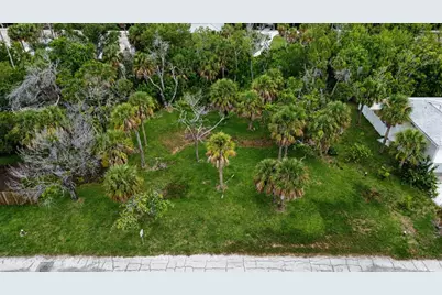 561 Gulf Bay Road, Longboat Key, FL 34228 - Photo 7