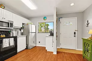 5652 Ashton Lake Dr, Sarasota, FL 34231 - Photo 13