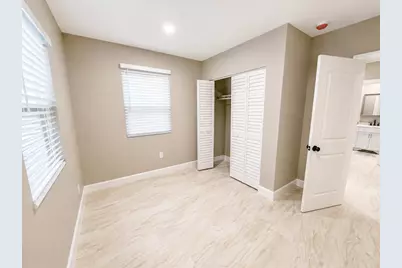 2103 45th Street Court E, Bradenton, FL 34208 - Photo 7