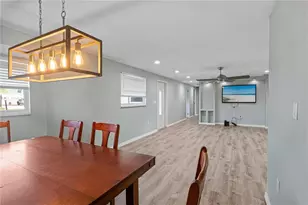 3831 118th St W, Bradenton, FL 34210 - Photo 11
