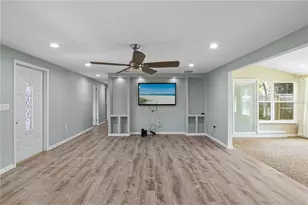 3831 118th St W, Bradenton, FL 34210 - Photo 7