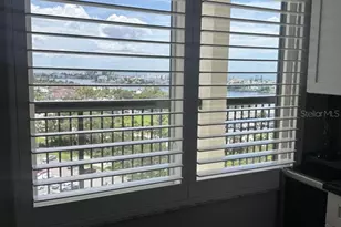 9425 Blind Pass Rd, Saint Petersburg, FL 33706 - Photo 13