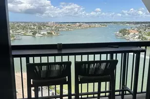 9425 Blind Pass Rd, Saint Petersburg, FL 33706 - Photo 1