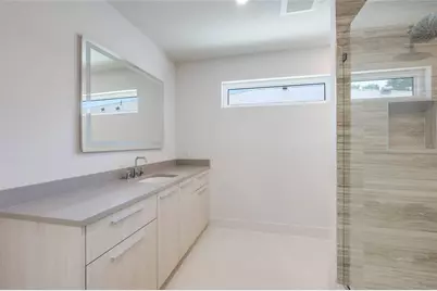 2596 Floyd Street, Sarasota, FL 34239 - Photo 23