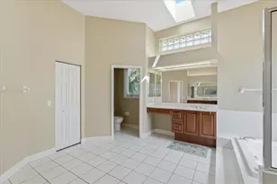 5221 88th St E, Bradenton, FL 34211 - Photo 31