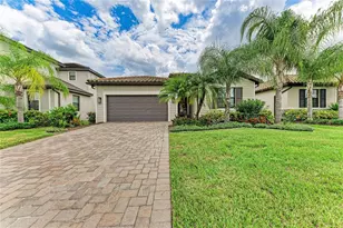 621 Fire Bush Ct, Bradenton, FL 34212 - Photo 3