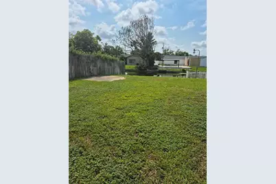 2604 Reef Court, Orlando, FL 32805 - Photo 3