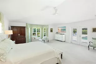7780 Holiday Dr N, Sarasota, FL 34231 - Photo 25