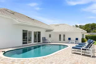 7780 Holiday Dr N, Sarasota, FL 34231 - Photo 43