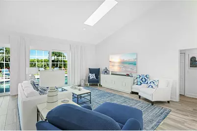 7780 Holiday Drive N, Sarasota, FL 34231 - Photo 13