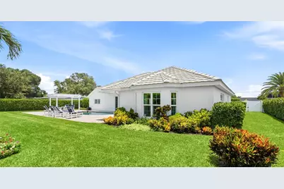 7780 Holiday Drive N, Sarasota, FL 34231 - Photo 53