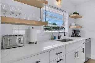 1921 Fern Ave, Sarasota, FL 34235 - Photo 13