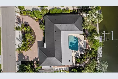624 Dundee Lane, Bradenton Beach, FL 34217 - Photo 51