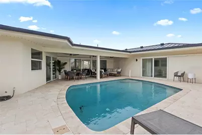 624 Dundee Lane, Bradenton Beach, FL 34217 - Photo 47