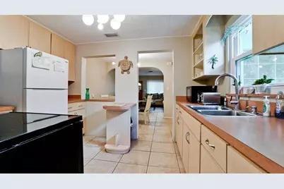 507 Madison Court, Sarasota, FL 34236 - Photo 11