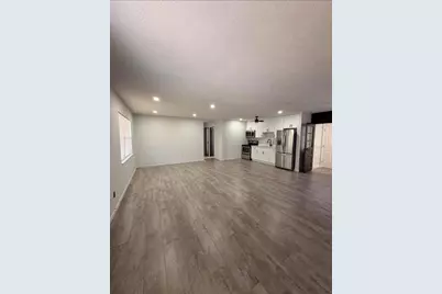 1905 Roslyn Avenue, Bradenton, FL 34207 - Photo 3