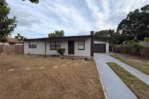 1905 Roslyn Ave, Bradenton, FL 34207 - Photo 1