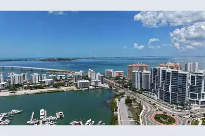 1111 N Gulfstream Avenue #PH-C, Sarasota, FL 34236 - Photo 3