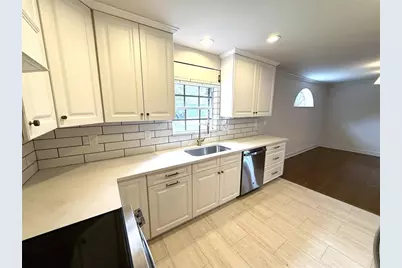 4002 W Dale Avenue, Tampa, FL 33609 - Photo 5