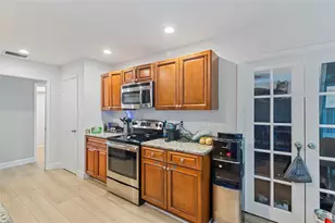 5776 Augusta Cir, Sarasota, FL 34238 - Photo 13