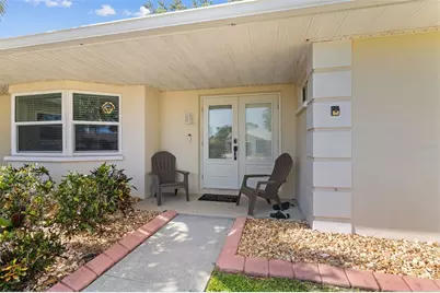 5776 Augusta Circle, Sarasota, FL 34238 - Photo 5