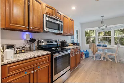 5776 Augusta Circle, Sarasota, FL 34238 - Photo 11