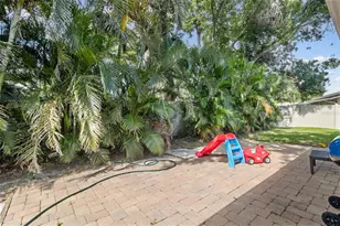 5776 Augusta Cir, Sarasota, FL 34238 - Photo 27