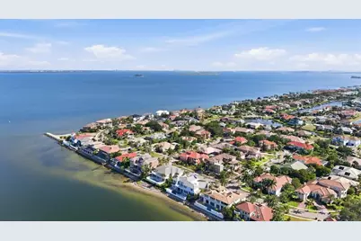 1304 Jumana Loop, Apollo Beach, FL 33572 - Photo 9