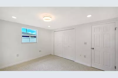 6711 S Lockwood Ridge Road, Sarasota, FL 34231 - Photo 37