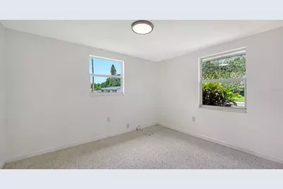 6711 S Lockwood Ridge Road, Sarasota, FL 34231 - Photo 31