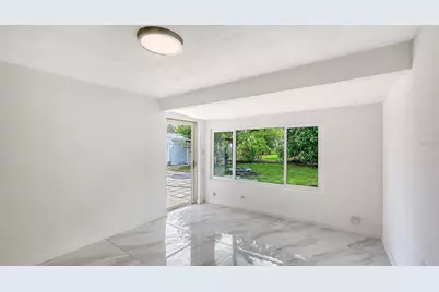6711 S Lockwood Ridge Road, Sarasota, FL 34231 - Photo 19