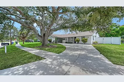 6711 S Lockwood Ridge Road, Sarasota, FL 34231 - Photo 5