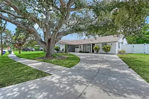 6711 S Lockwood Ridge Rd, Sarasota, FL 34231 - Photo 5