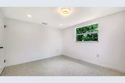 6711 S Lockwood Ridge Road, Sarasota, FL 34231 - Photo 39