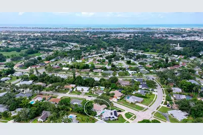 6711 S Lockwood Ridge Road, Sarasota, FL 34231 - Photo 51
