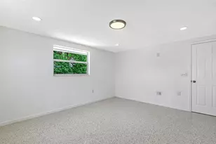 6711 S Lockwood Ridge Rd, Sarasota, FL 34231 - Photo 27