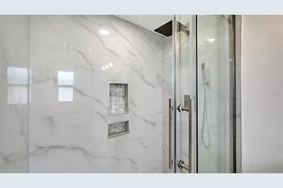 6711 S Lockwood Ridge Road, Sarasota, FL 34231 - Photo 29
