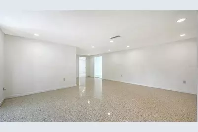 6711 S Lockwood Ridge Road, Sarasota, FL 34231 - Photo 11