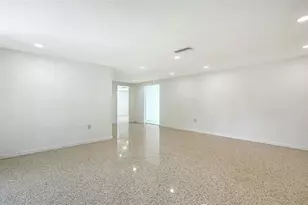 6711 S Lockwood Ridge Rd, Sarasota, FL 34231 - Photo 11