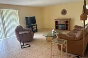 2450 Terry Ln, Sarasota, FL 34231 - Photo 5